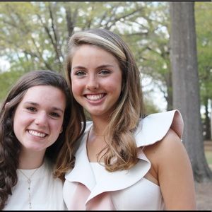 Meet your Posher, Lee